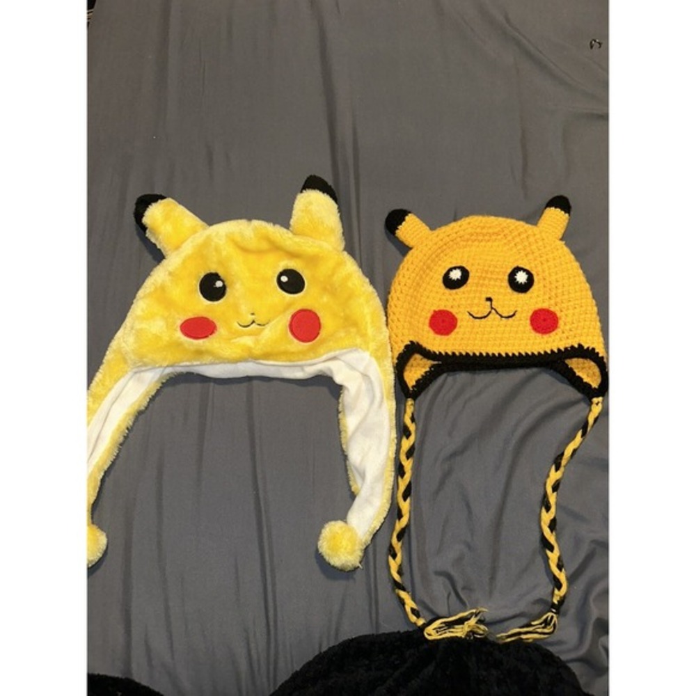 Lot of 2‎ Pokemon Pikachu Crochet Knitted Yarn Beanie Hat Cap Yellow Z10